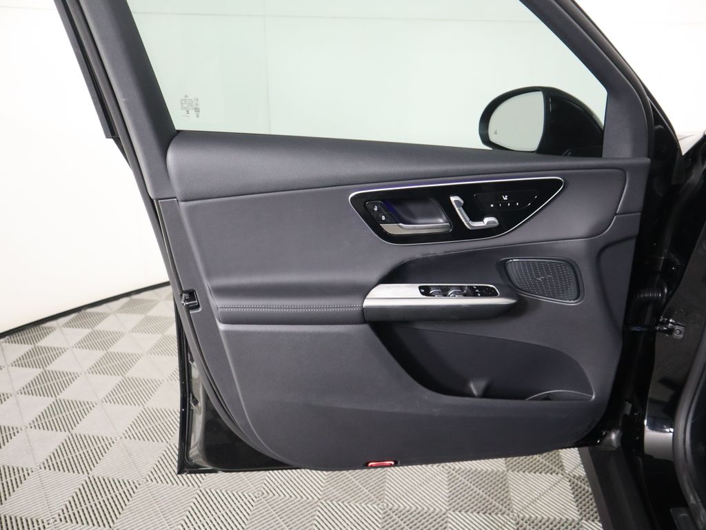 Thumbnail: 2026 Mercedes-Benz GLC - 25