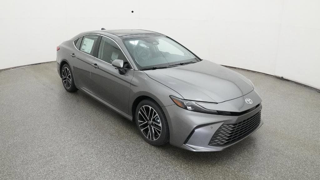 Thumbnail: 2025 Toyota Camry - 24
