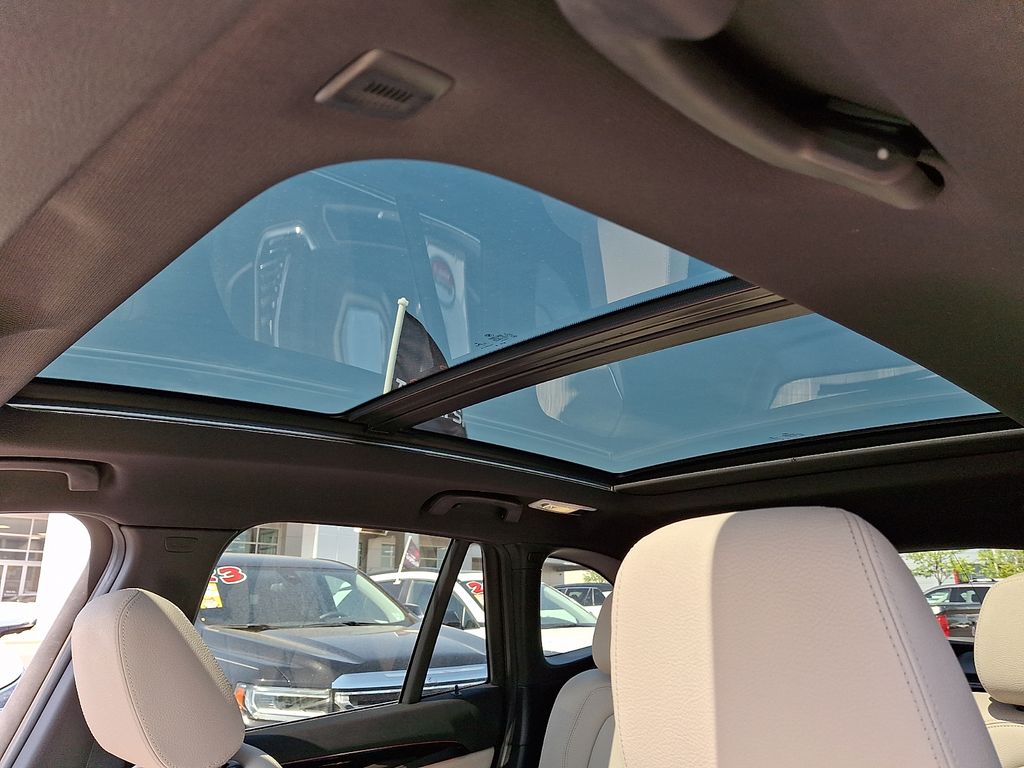 Thumbnail: 2021 BMW X1 - 15