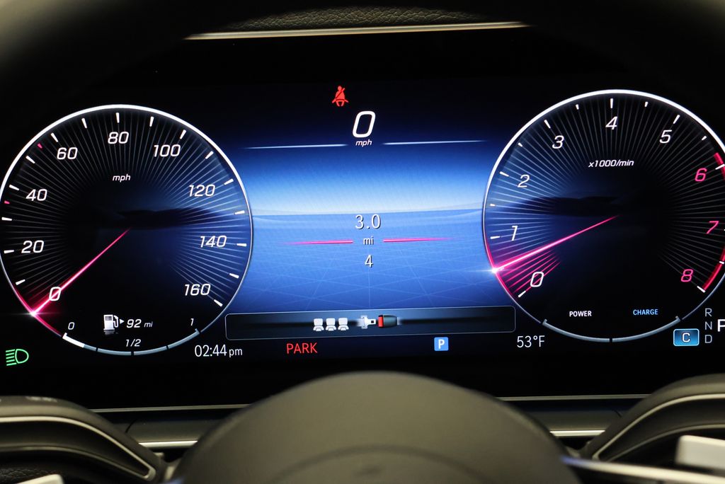 Thumbnail: 2026 Mercedes-Benz GLE - 25