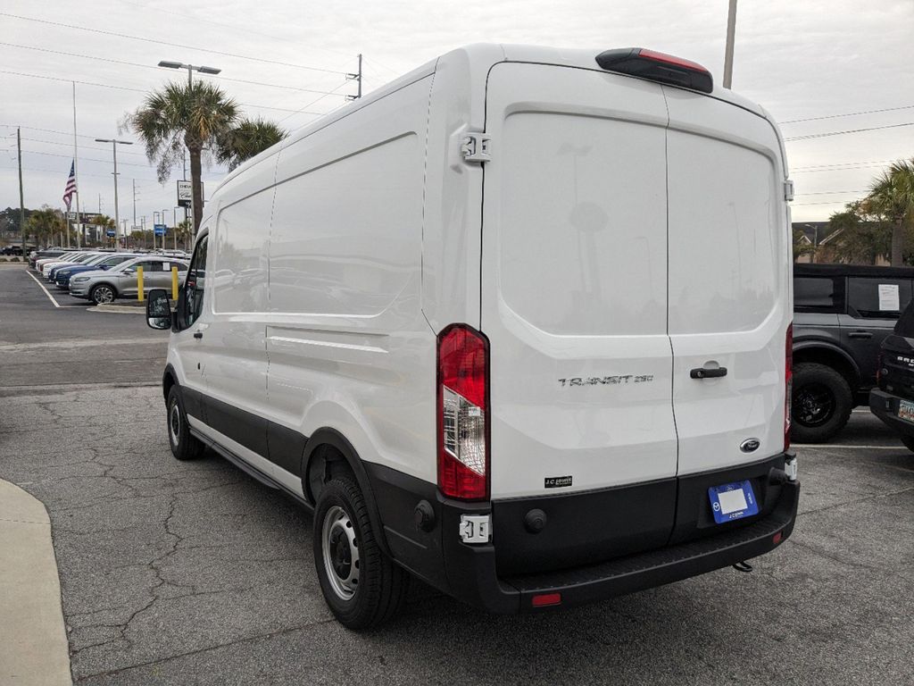 2024 Ford Transit 250