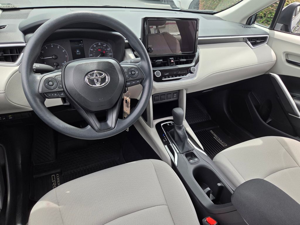 Used 2025 Toyota Corolla Cross SUV