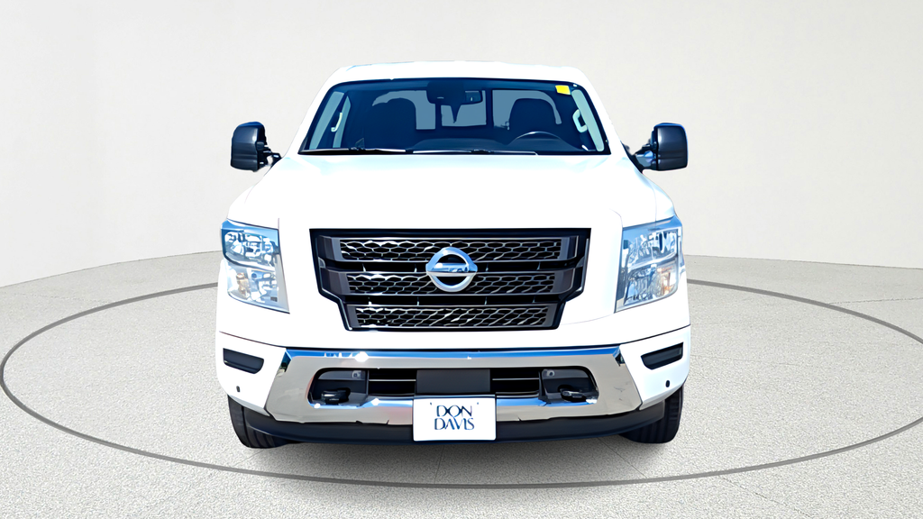 2022 Nissan Titan