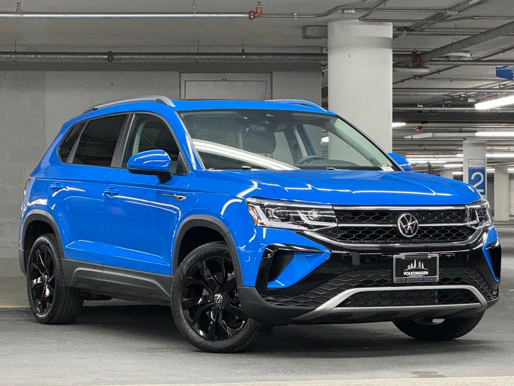 2022 Volkswagen Taos 1.5T SEL 3