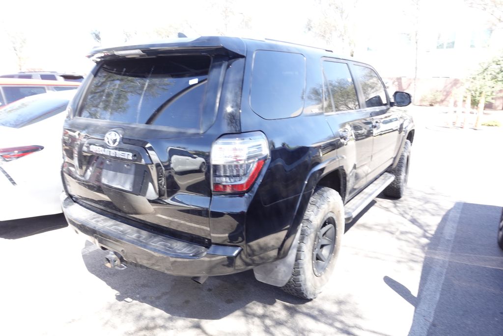 2016 Toyota 4Runner SR5 4x4 V6's photo