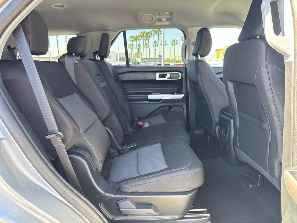 Used 2023 Ford Explorer XLT 4D Sport Utility