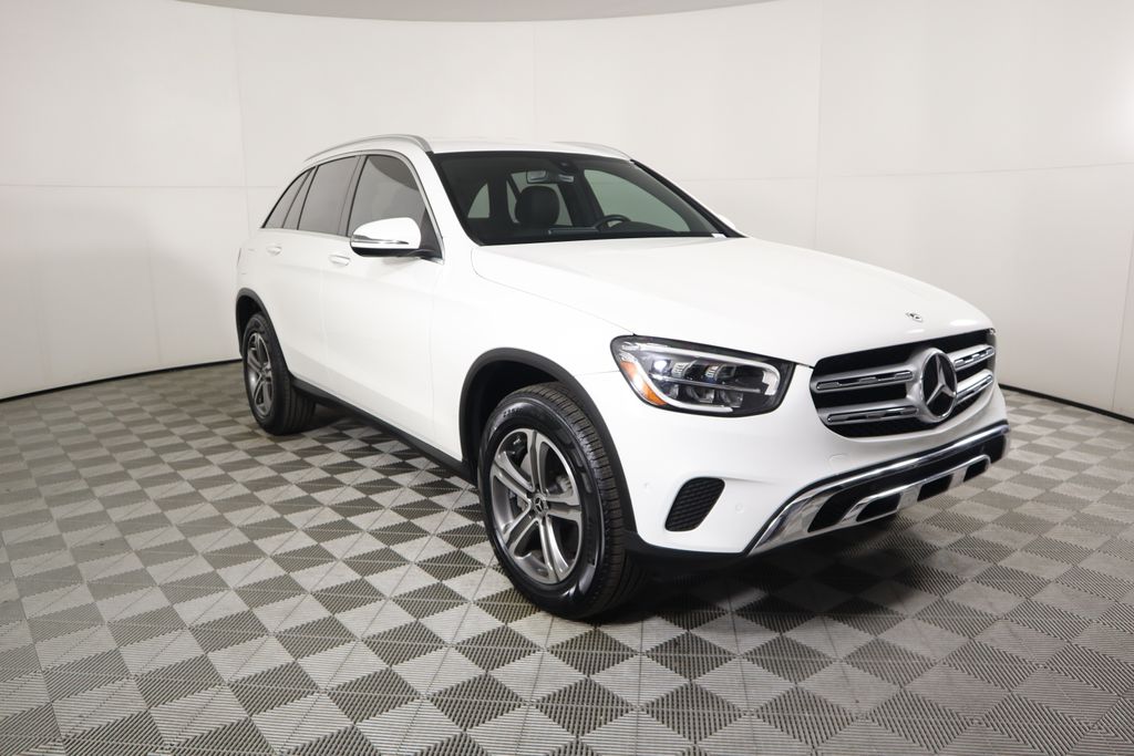 2021 Mercedes-Benz GLC 300 3
