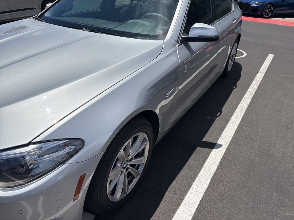 Thumbnail: 2014 BMW 5 Series - 2