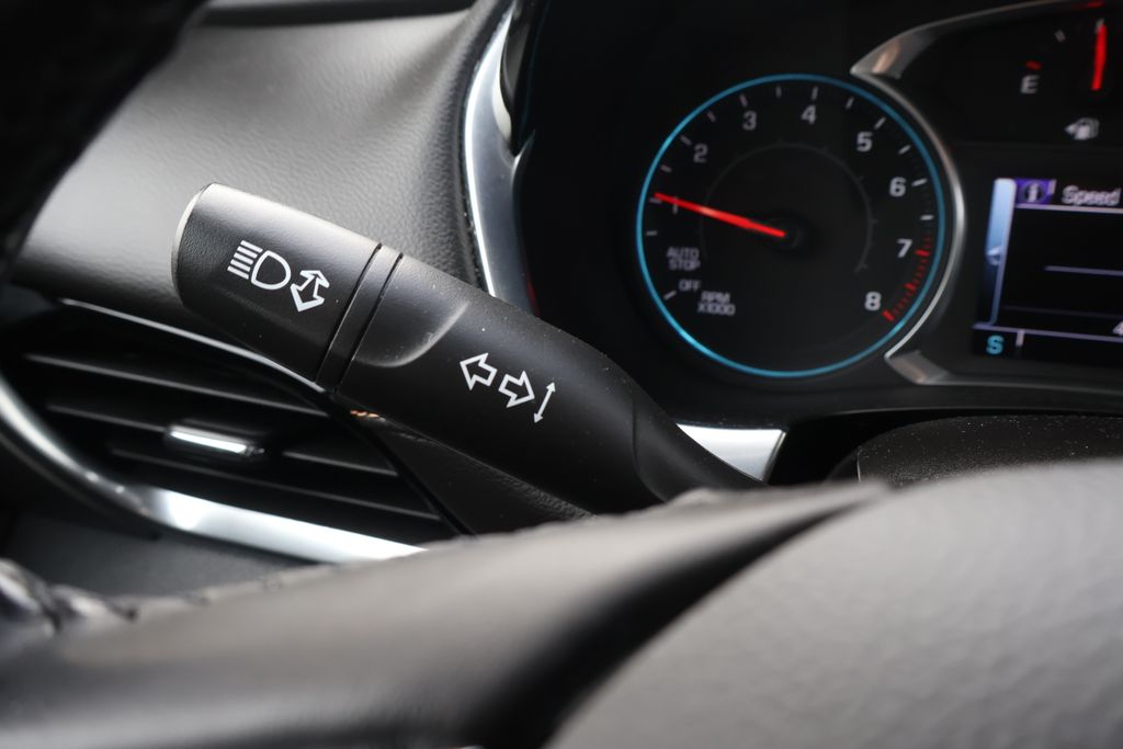 Thumbnail: 2019 Chevrolet Traverse - 20