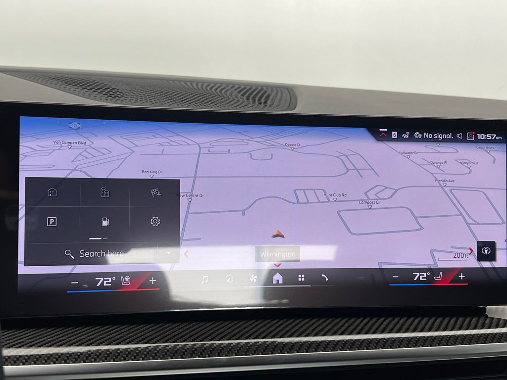 Thumbnail: 2026 BMW X7 - 14