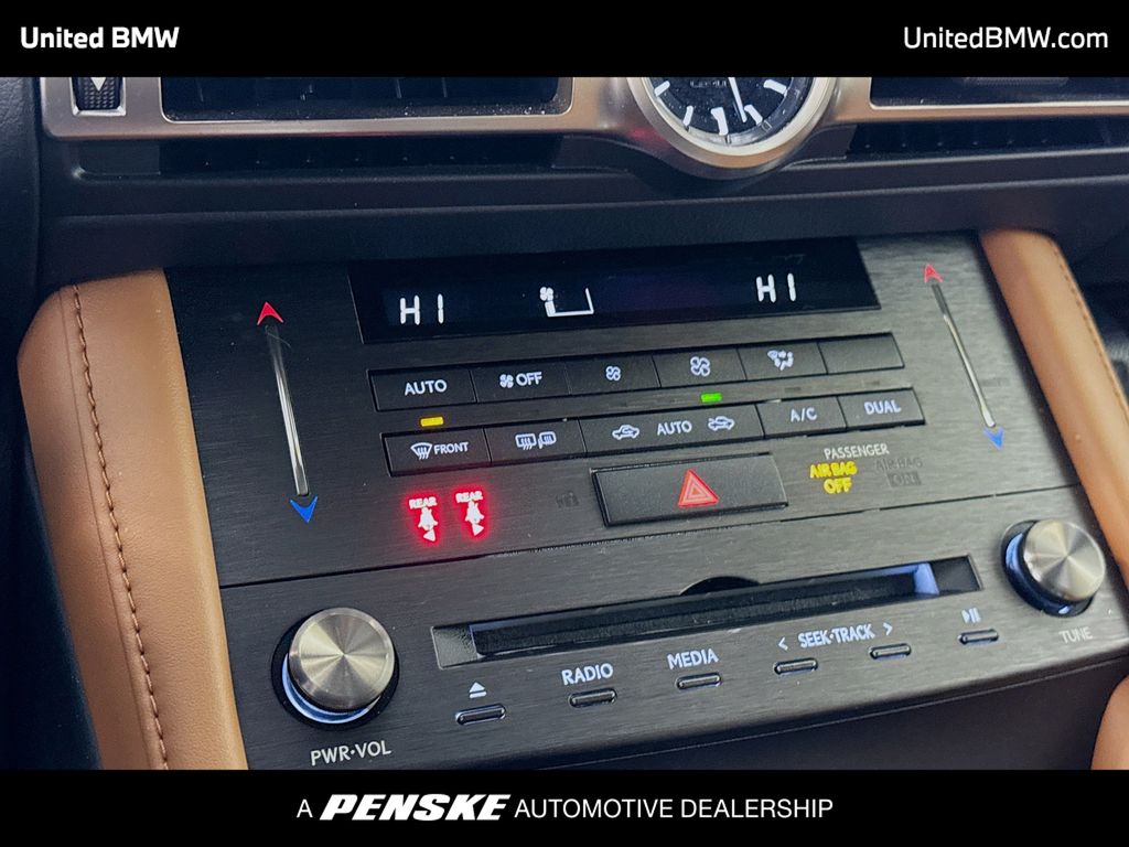 Thumbnail: 2019 Lexus RC - 10