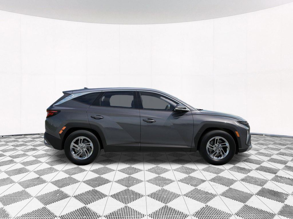 Tucson SE