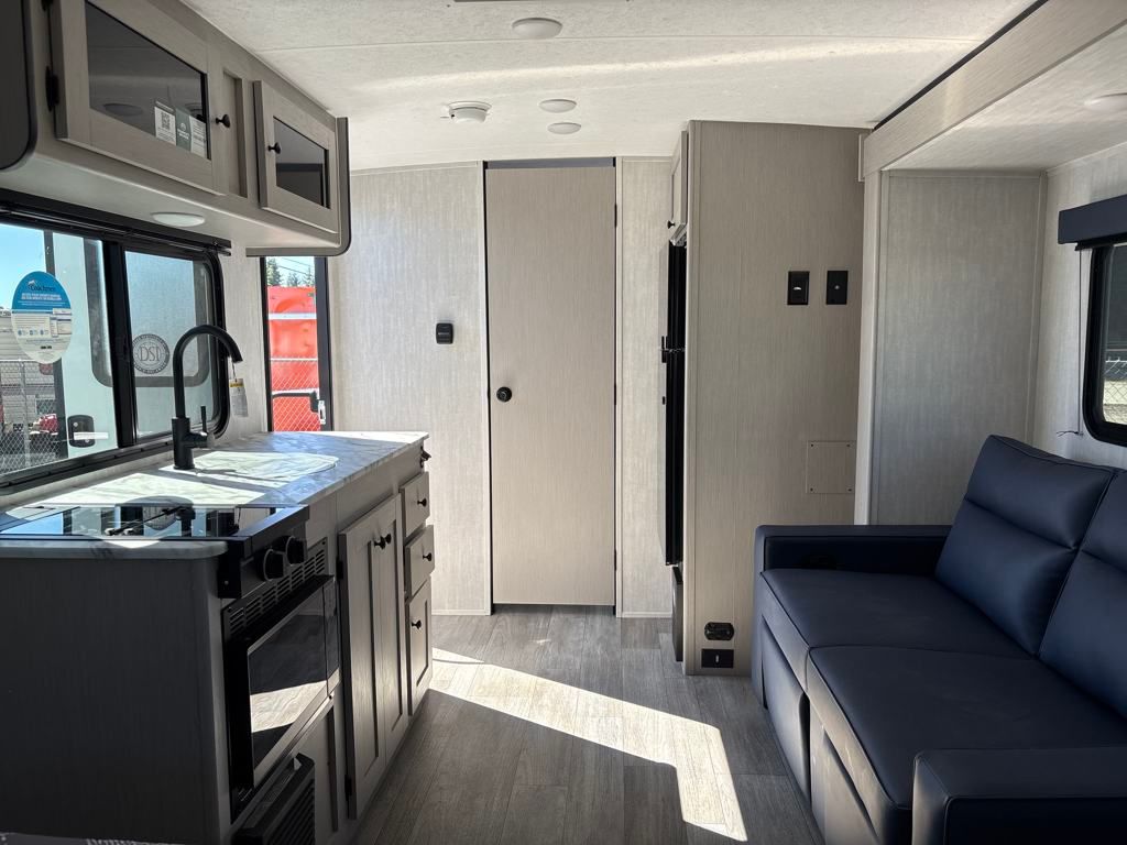 2025 Coachmen Remote 19R Travel Trailer
