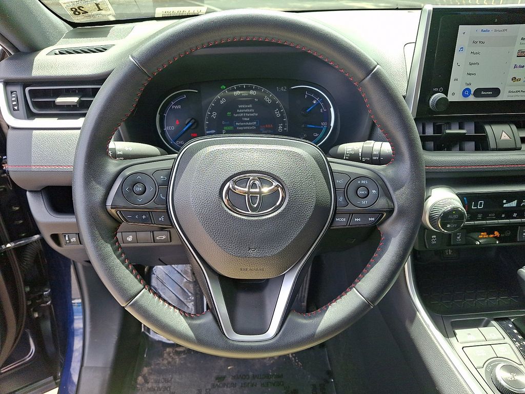 Thumbnail: 2023 Toyota RAV4 - 19