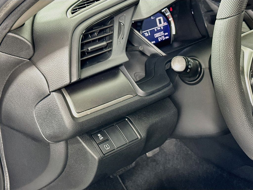 Thumbnail: 2016 Honda Civic - 10