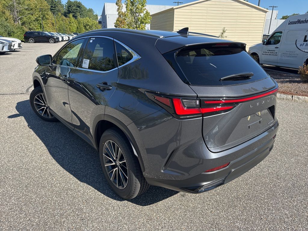 2026 Lexus NX 350 Premium AWD photo 4