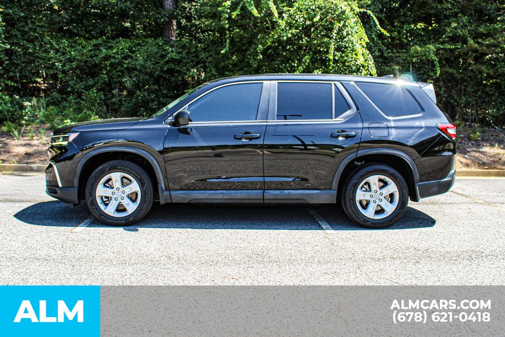 Used 2024 Black Honda LX image 6