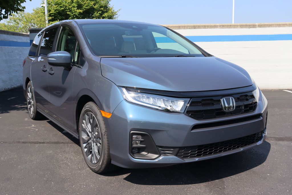 2025 Honda Odyssey Touring 7