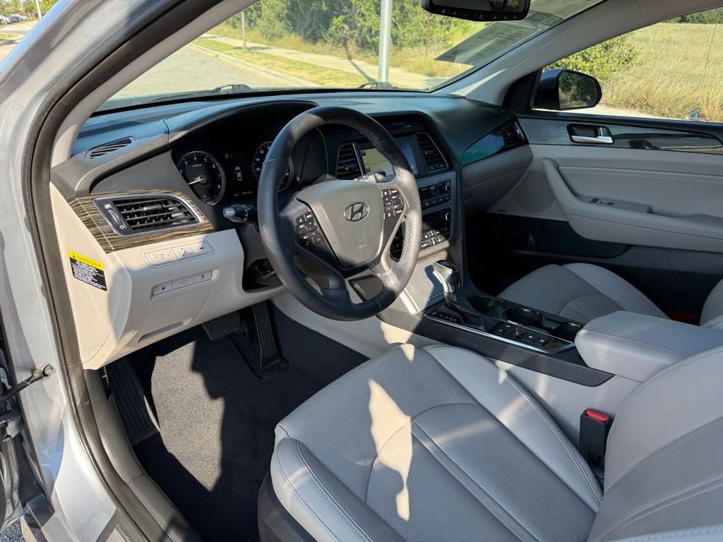 Thumbnail: 2016 Hyundai Sonata - 14
