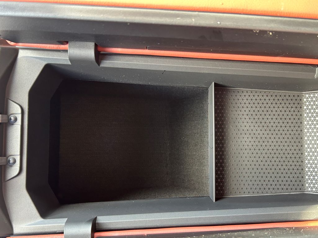 Thumbnail: 2026 BMW iX - 30