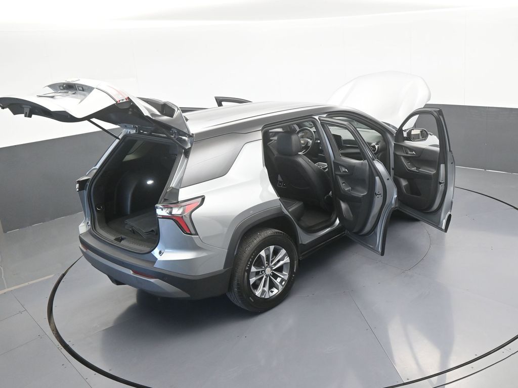 Used 2025 Sterling Gray Metallic Chevrolet LT image 62