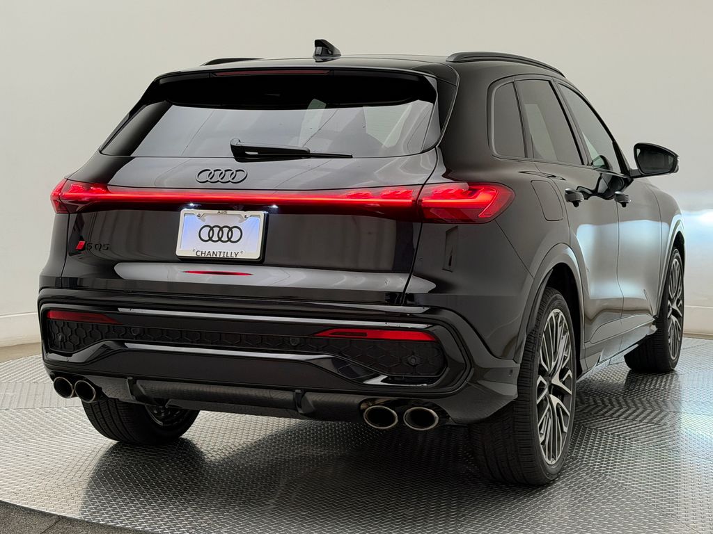 Thumbnail: 2026 Audi SQ5 - 7