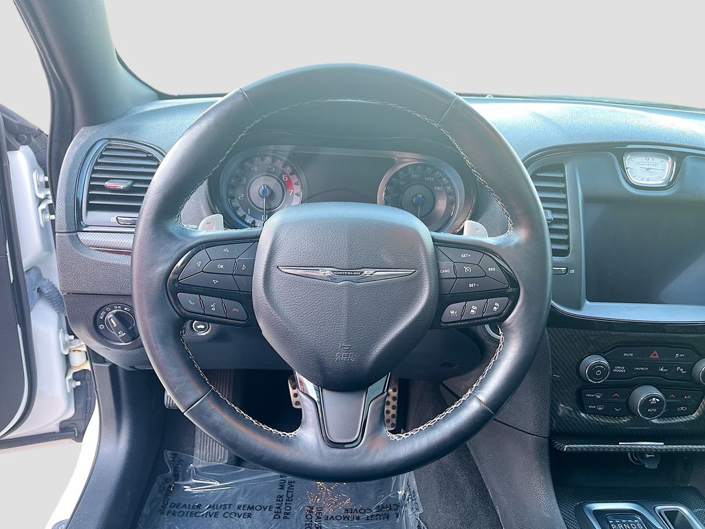Used 2023 White Chrysler C image 11