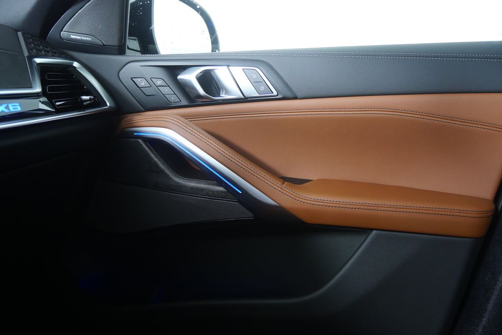 Thumbnail: 2026 BMW X6 - 25