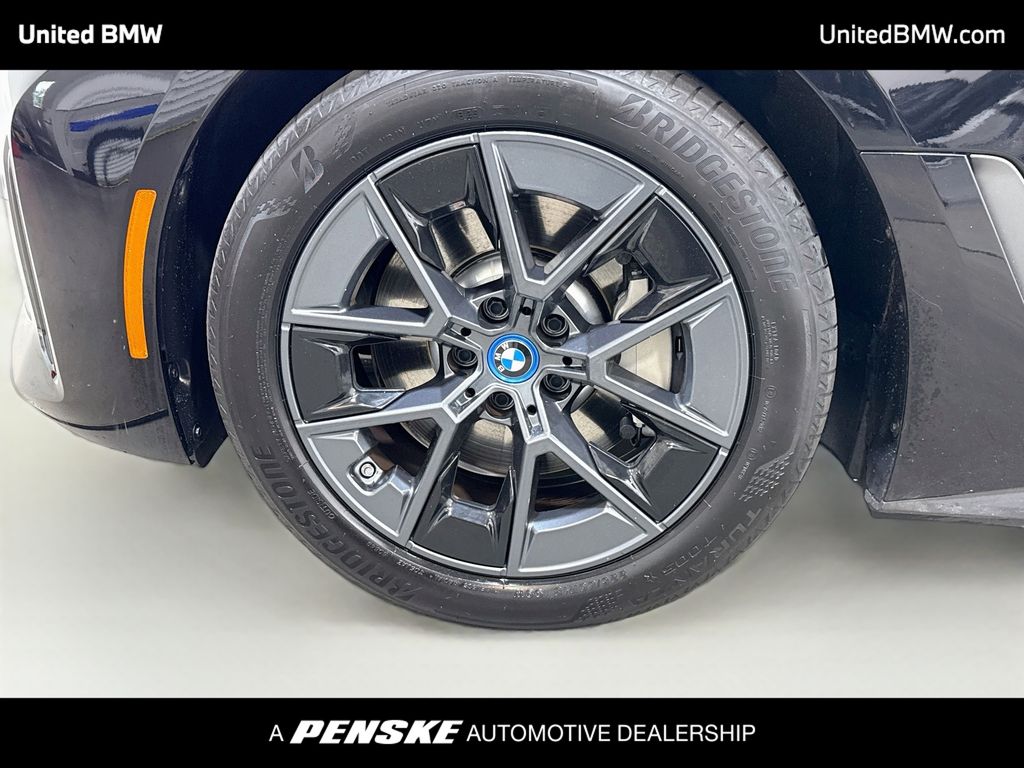 Thumbnail: 2024 BMW i4 - 2