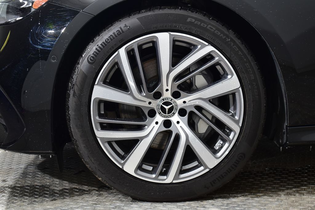 Thumbnail: 2026 Mercedes-Benz E-Class - 31