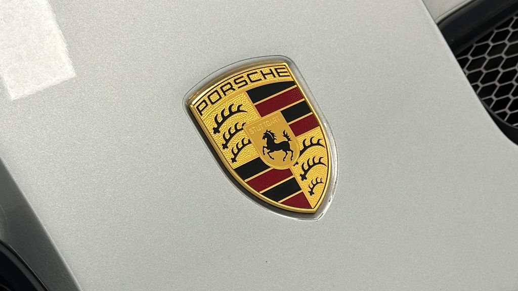 2024 Porsche 911 GT3 13