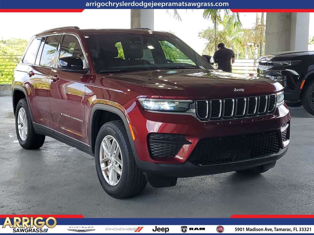 2024 Jeep Grand Cherokee Laredo X