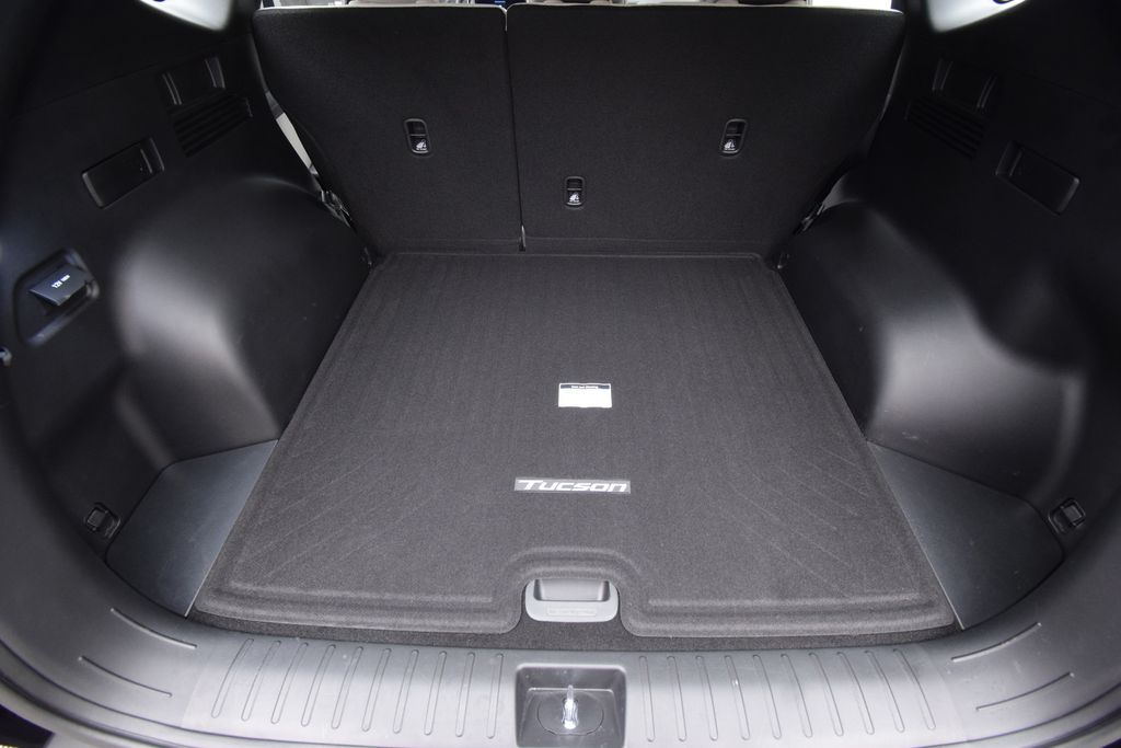 used 2025 Hyundai Tucson car, priced at $28,000