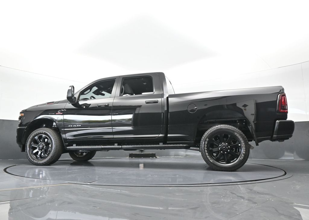 Used 2026 Diamond Black Crystal Pearlcoat Ram Big Horn image 64