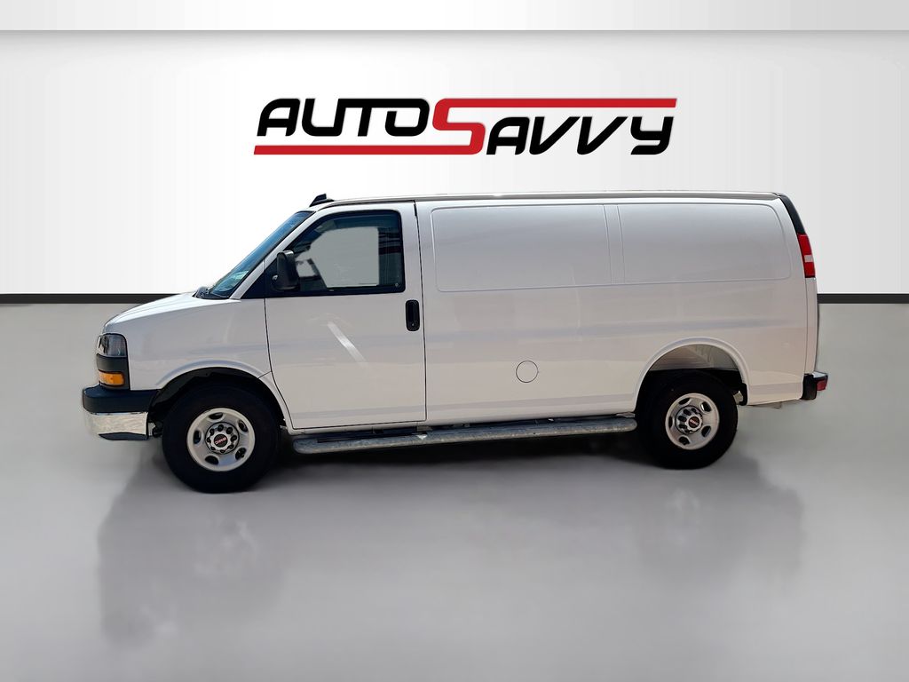 Used 2025 White GMC Work Van image 4