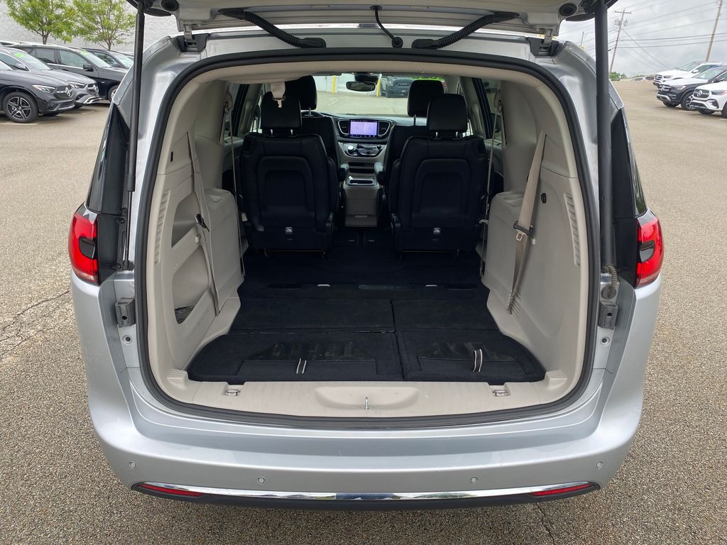 2023 Chrysler Pacifica Touring L Silver at Klick Lewis Buick Chevrolet