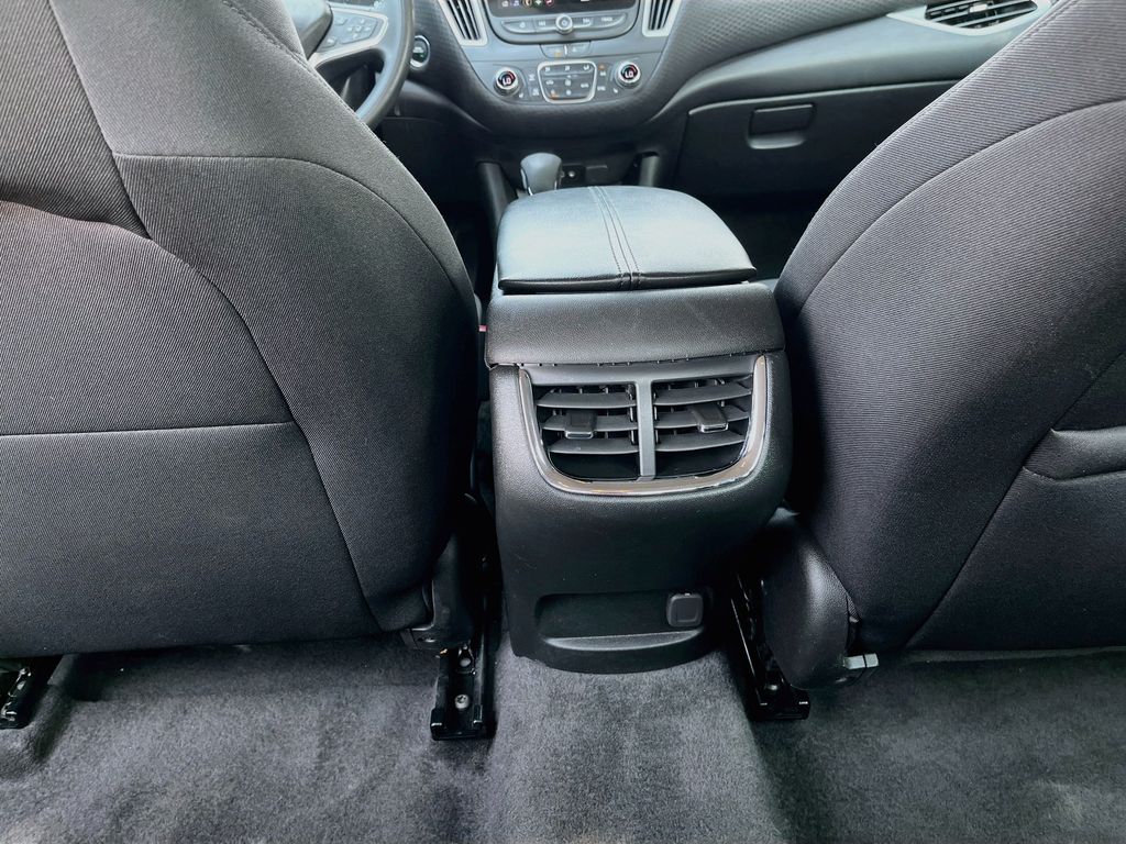 Used 2024 Black Chevrolet LT image 24
