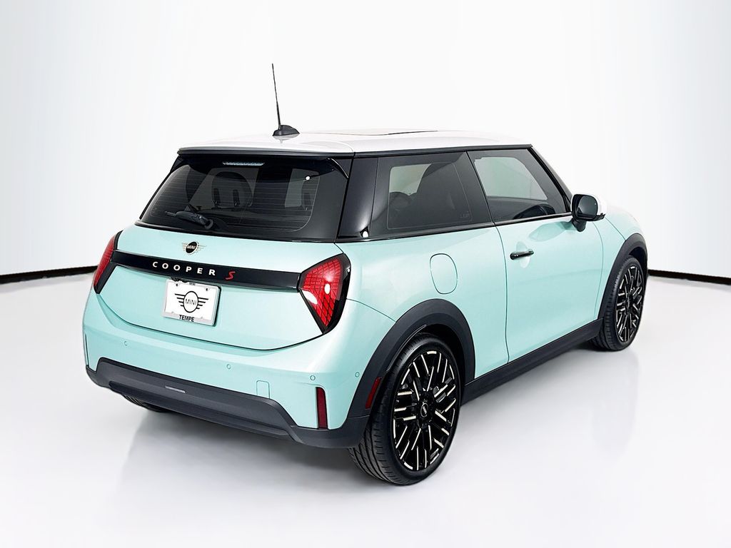 Thumbnail: 2026 MINI Cooper - 5