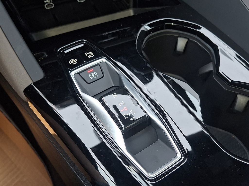 Thumbnail: 2026 Audi Q5 - 12