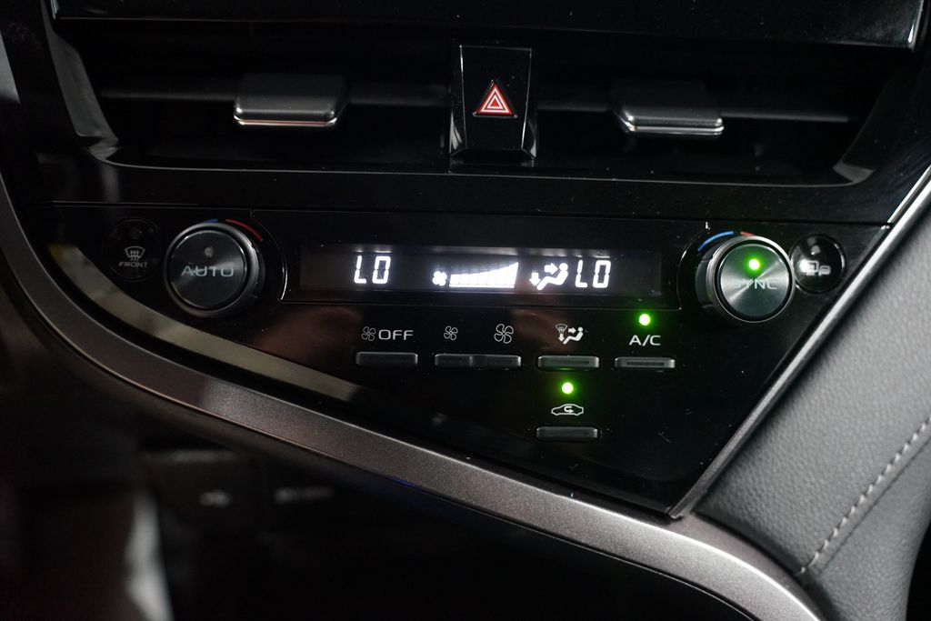 Thumbnail: 2024 Toyota Camry - 19