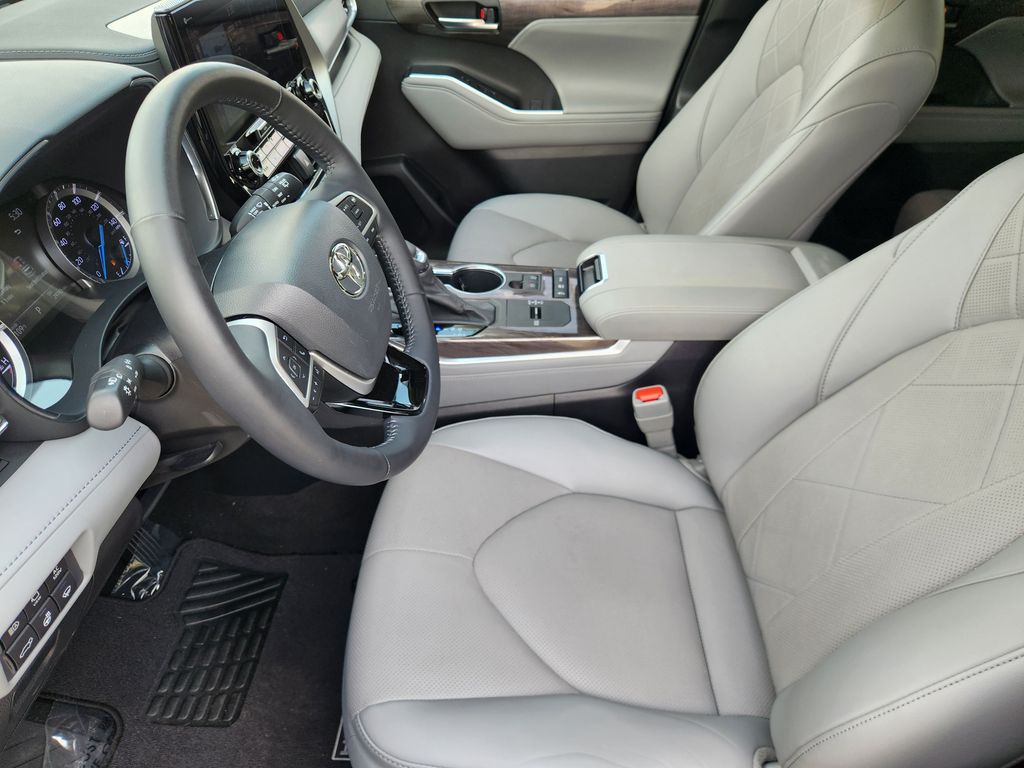 2022 Toyota Highlander Hybrid Platinum Gray at Toyota of Victoria