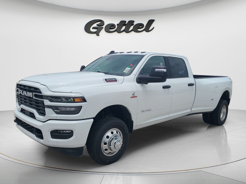 【〜12/3sugar】Crews G.O.D White Limited New 2026 Ram 3500 Big Horn 4D Crew Cab in #C291825 | Gettel Automotive