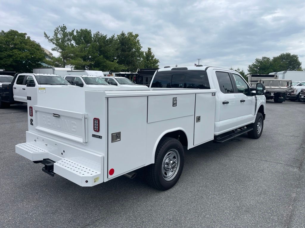 2026 Ford F-350 Chassis XL
