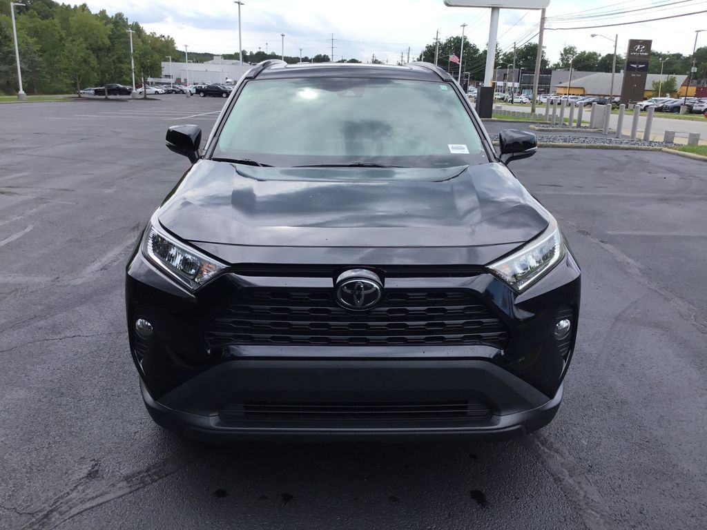 Thumbnail: 2020 Toyota RAV4 - 8