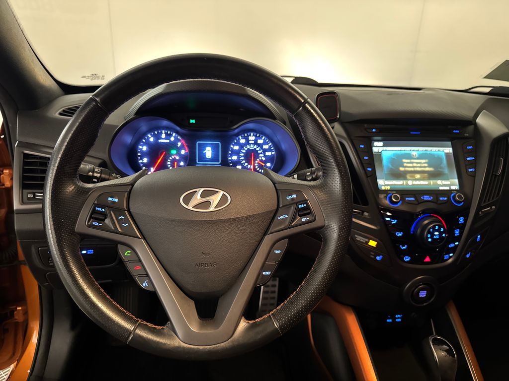 Used 2016 Orange Hyundai Turbo image 7