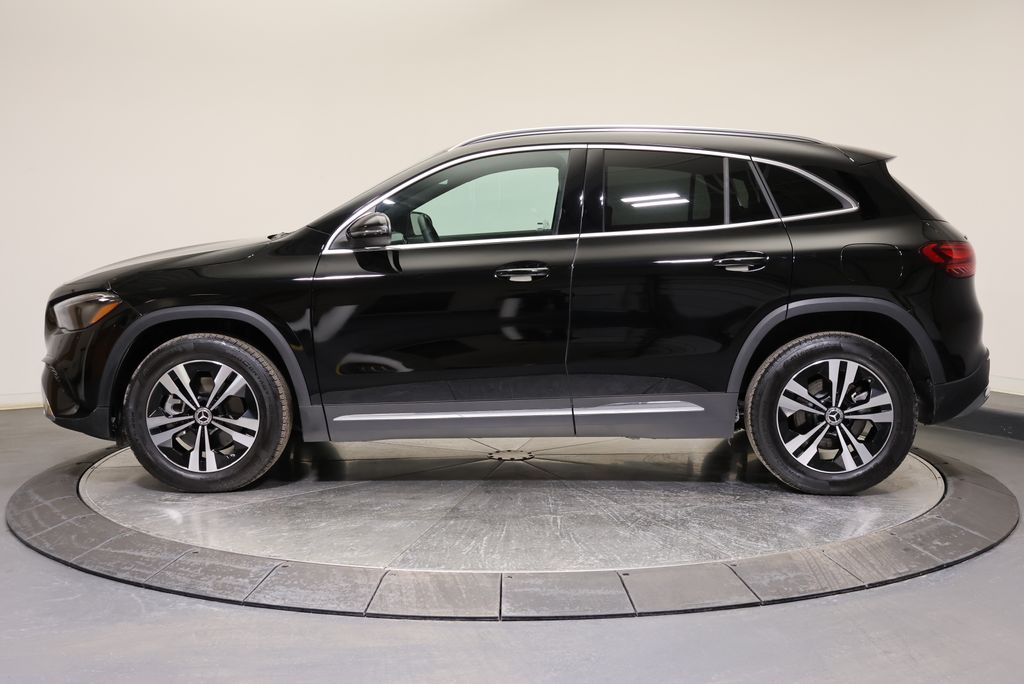 Thumbnail: 2026 Mercedes-Benz GLA - 4