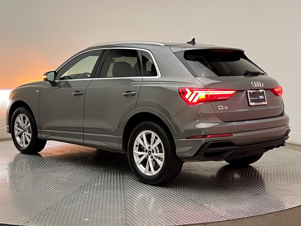 Thumbnail: 2025 Audi Q3 - 5