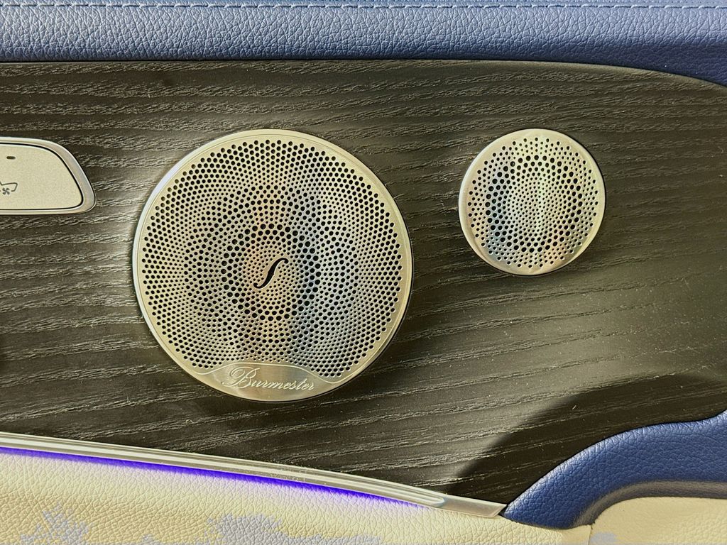 Thumbnail: 2022 Mercedes-Benz E-Class - 18