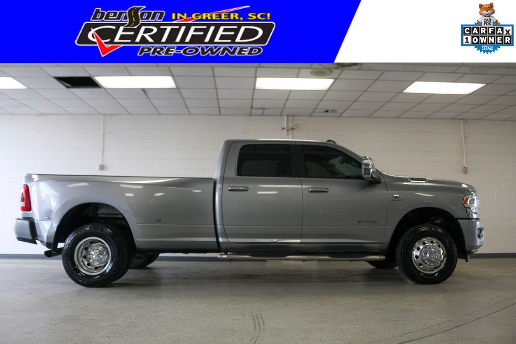 Billet Silver Metallic Clearcoat 2024 RAM 3500 Laramie Crew Cab LB DRW 4WD Pickup Truck Four-Wheel Drive 6-Speed Automatic