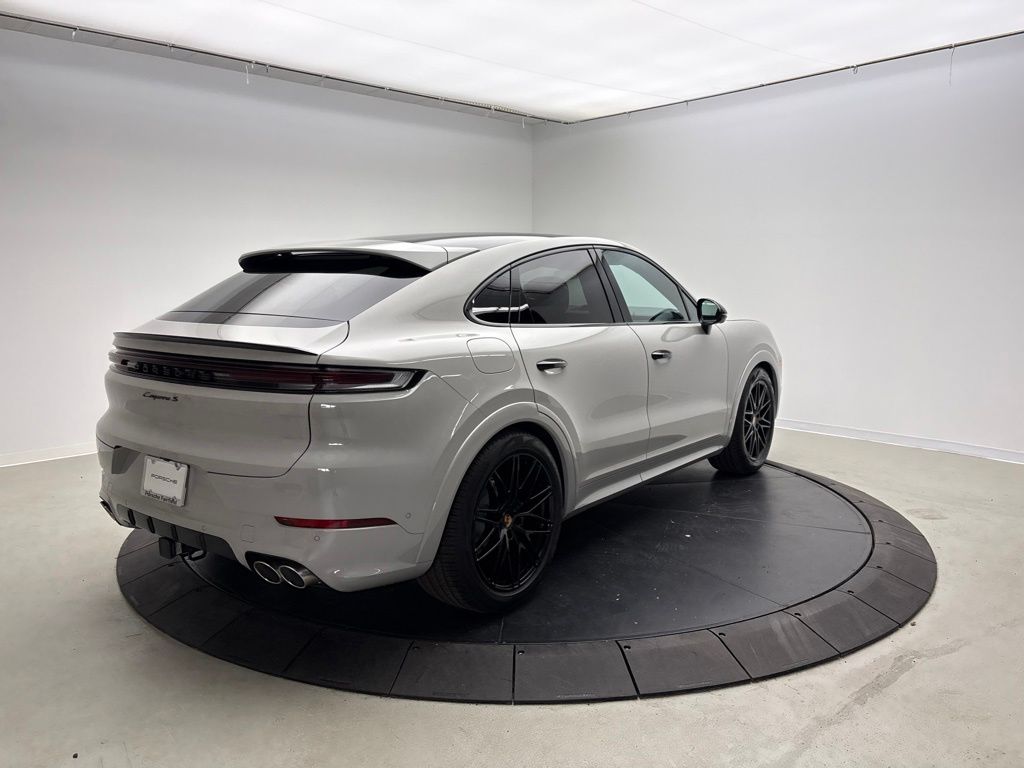 Thumbnail: 2026 Porsche  - 7